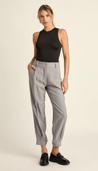 Regata Elara en color negro