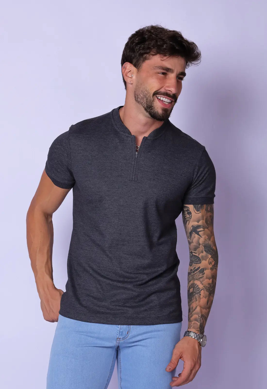 Camiseta con cuello padre y cremallera
