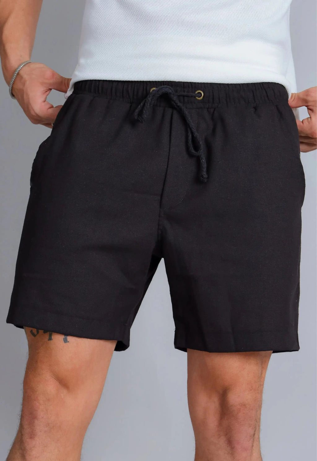 Shorts de lino negro para hombre