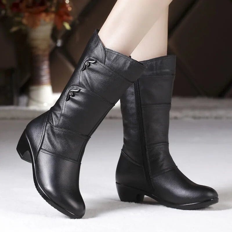 Bota Femenina de Cuero Acolchado Invierno Carol