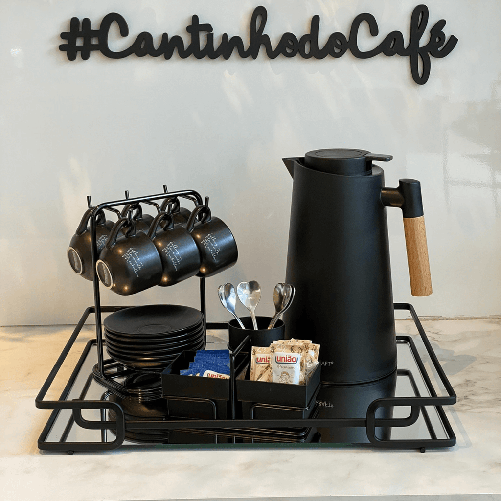 Botella térmica de plástico con termómetro negra 1 litro