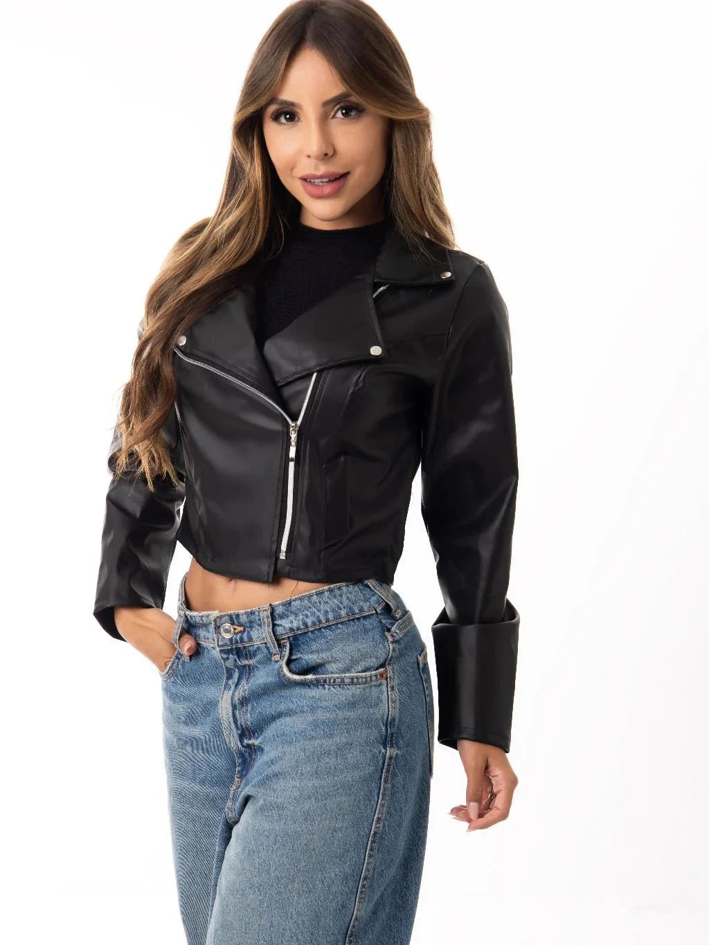 Chaqueta de Cuero Sintético Femenina con Cremallera