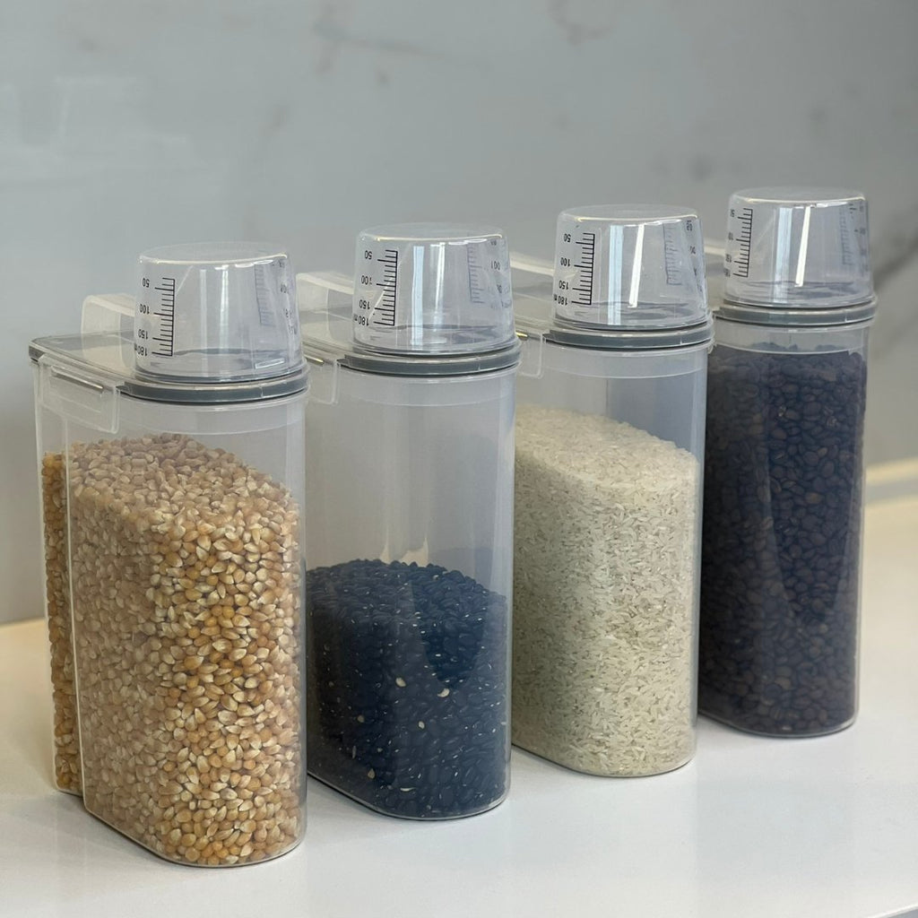 Conjunto de 4 Tarros Herméticos para Alimentos con Taza Medidora de 2,5 Litros