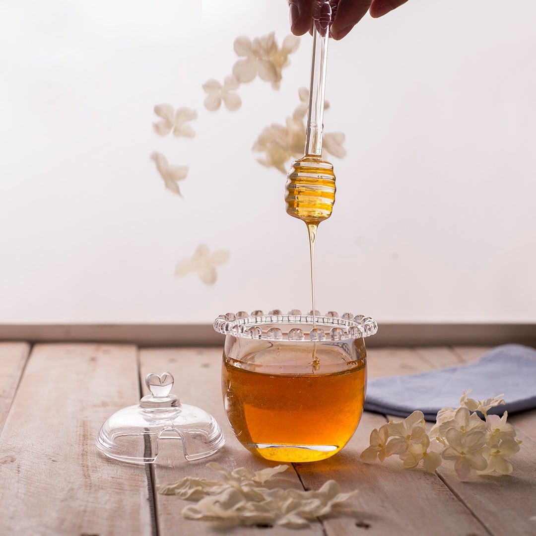 Tarro de Cristal de Plomo con Pinza y Detalles en Forma de Corazón
