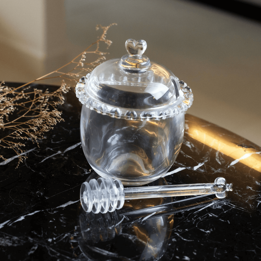Tarro de Cristal de Plomo con Pinza y Detalles en Forma de Corazón