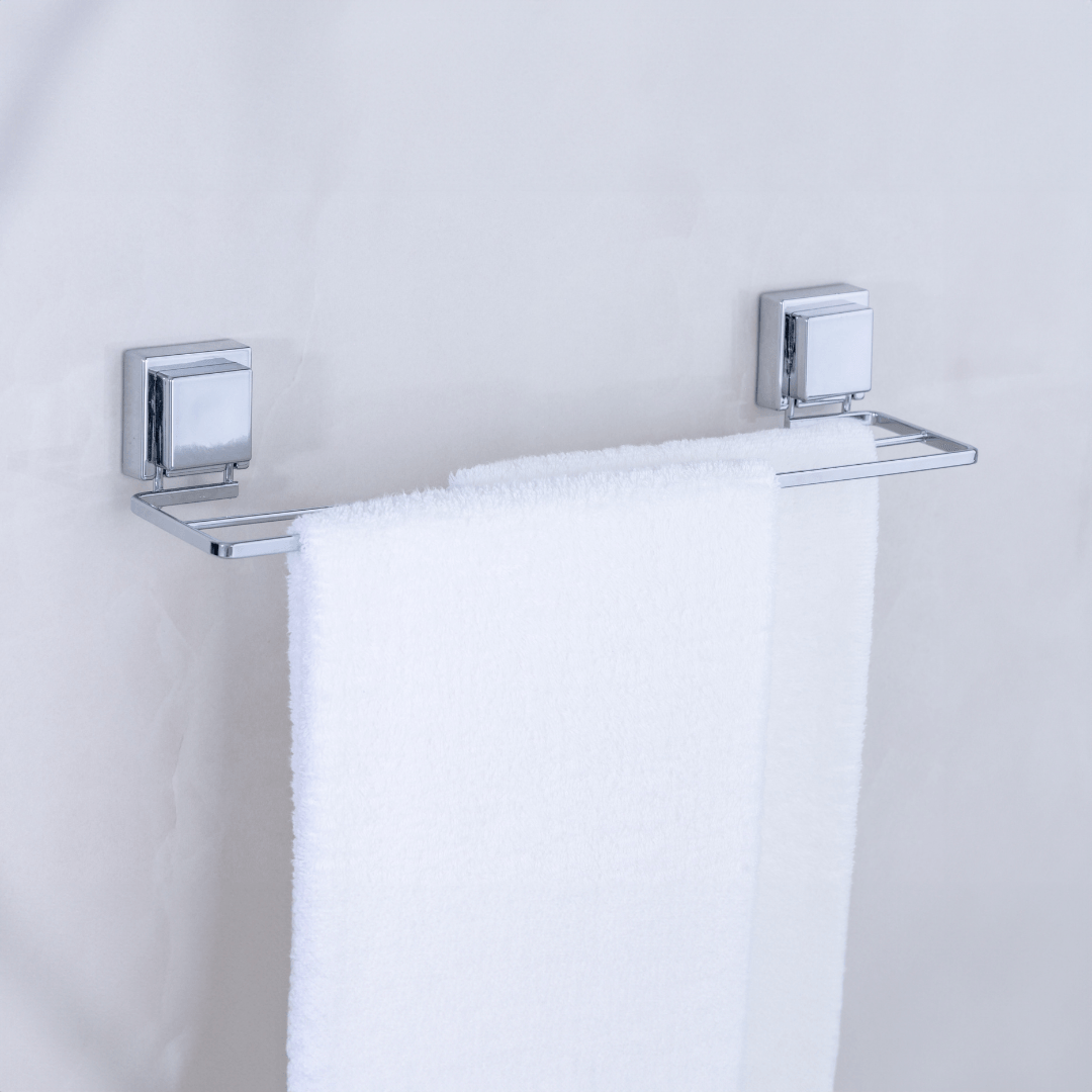 Toallero Doble con Ventosa 45cm Cromado